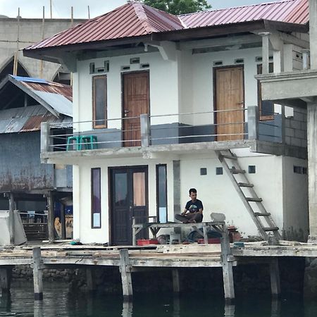 Ora Komodo Home Stay Eksteriør billede