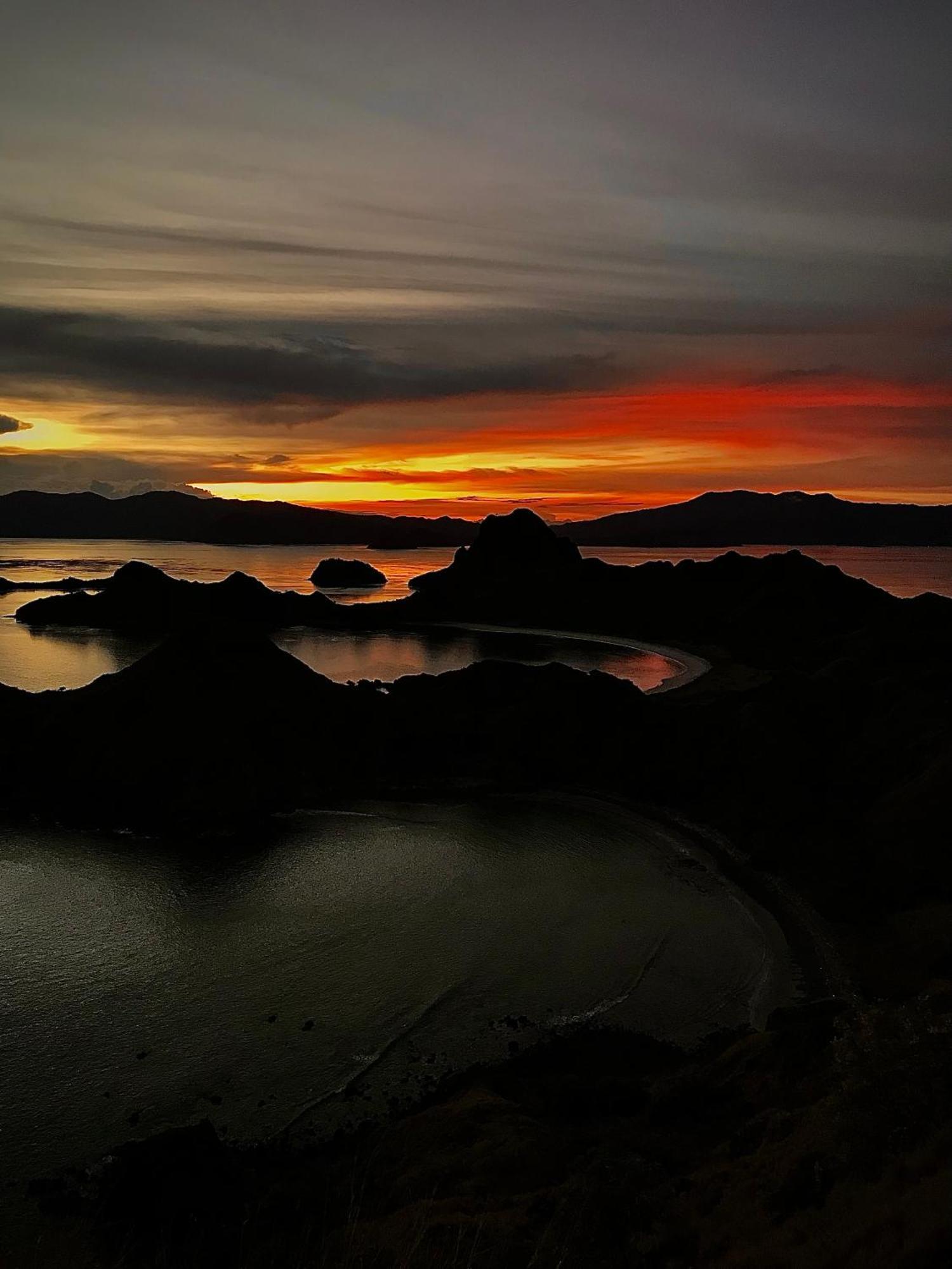 Ora Komodo Home Stay Eksteriør billede